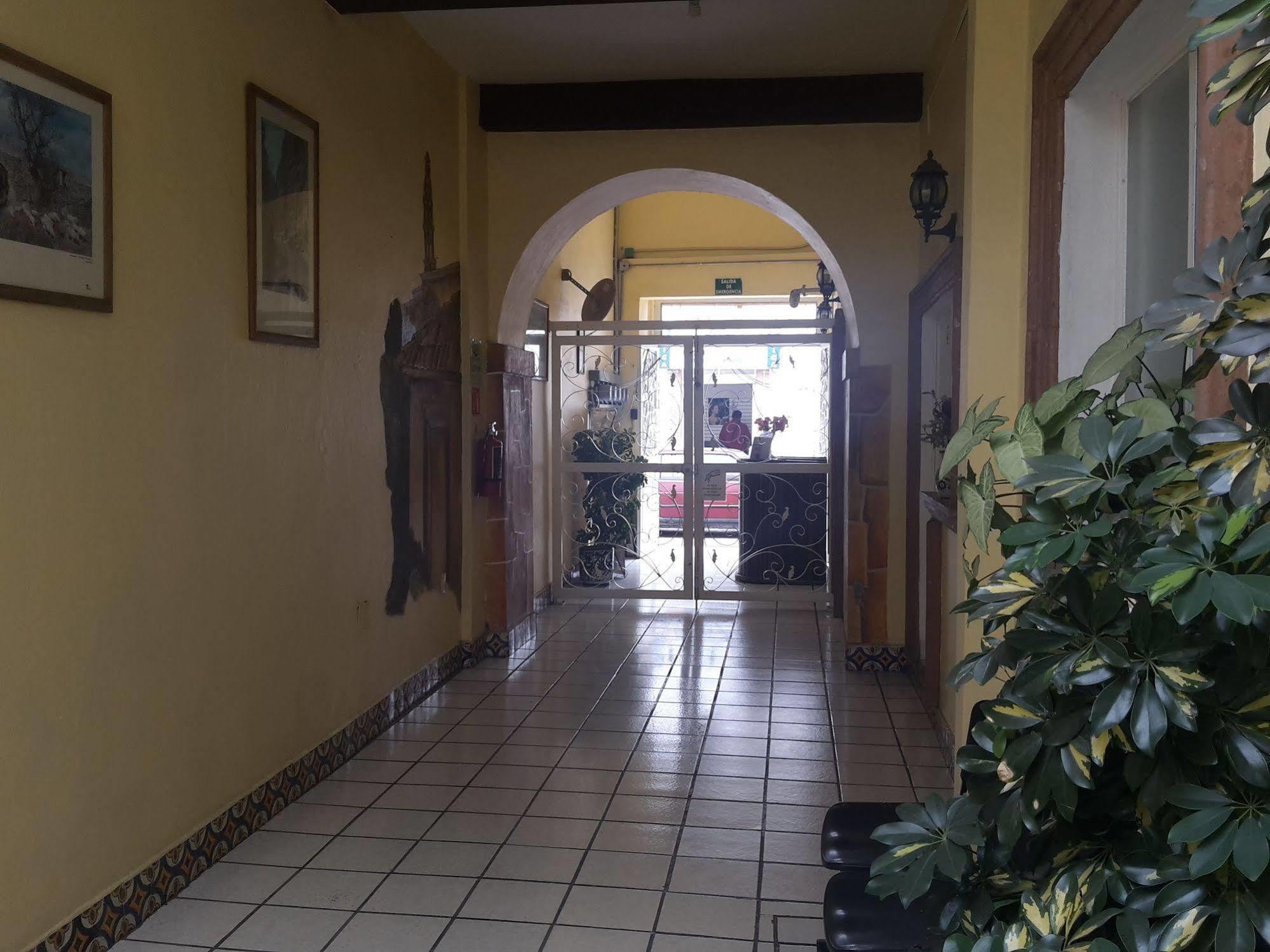 Diamante Hotel 3*